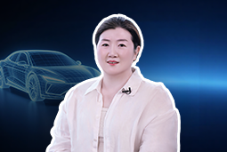 新锐职研社06 | 车企心智争夺战升级，谁在打造“第一眼心动”？